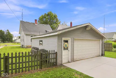 233 Walnut Street, Cambridge City