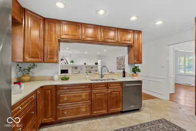 7856 Creekview Circle, Indianapolis - 20