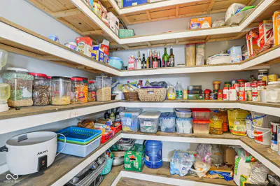 6673 Laurelwood Drive, Pendleton - 11