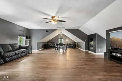 211 Whiteland Road, Whiteland - 2