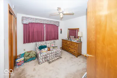 7838 US Highway 52, New Palestine - 20