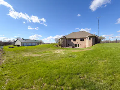 3861 E 300 N, Crawfordsville - 51