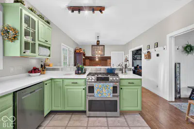 2826 Main Street, New Castle - 16