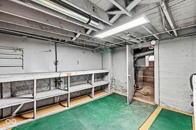 931 Raymond Street, Indianapolis - 29