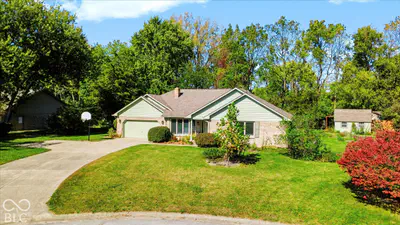 8879 Lesley Lane, Brownsburg - 48