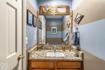 1679 Walnut Trace, Greenfield - 16