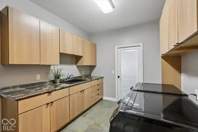 5600 Treeline Drive, Columbus - 33
