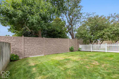 8980 Lisering Circle, Indianapolis - 20