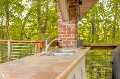 11444 Red Oak Court, Columbus - 83