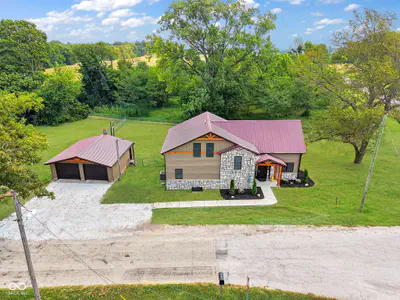 2426 650, Waynetown - 2