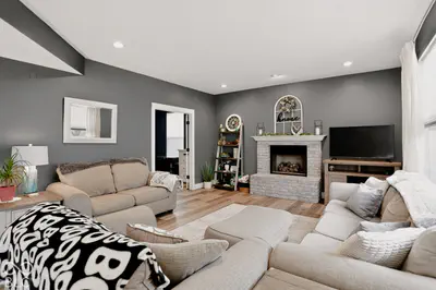 5647 Wakefield Road, Greenwood - 26