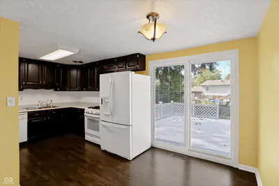 14 Rodney Court, Beech Grove - 7