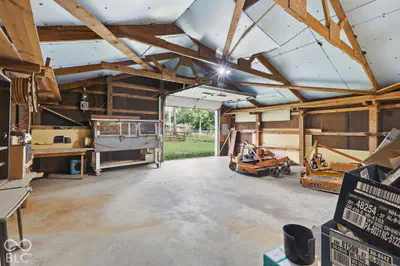 15701 650 Road, Anderson - 71