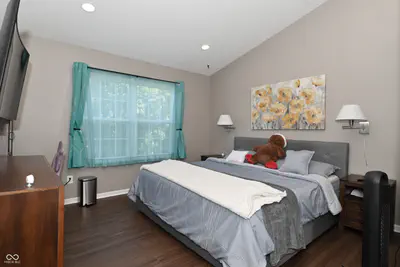 7349 Plantation Lane, Avon - 23