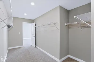 6689 Thresher Pass, McCordsville - 27