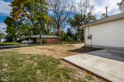 3949 Rookwood Avenue, Indianapolis - 54