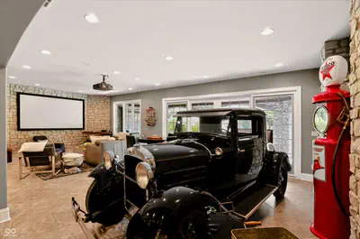 12411 Hoover Road, Carmel - 66
