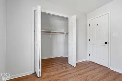 2943 Horse Hill West Drive, Indianapolis - 35