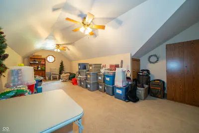 3897 S Woodfield Drive S, New Palestine - 19
