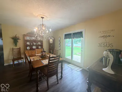 1112 Ranch Road, Connersville - 26