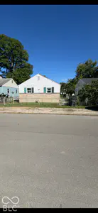 3204 Vine, Muncie - 4