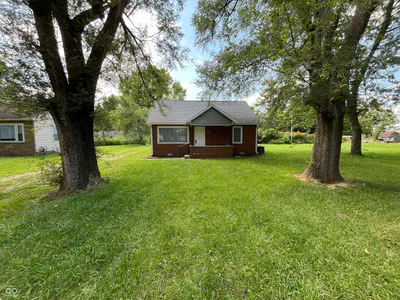 611 N Waldemere Avenue, Muncie