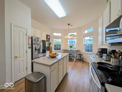 10762 Crane Drive, Indianapolis - 14