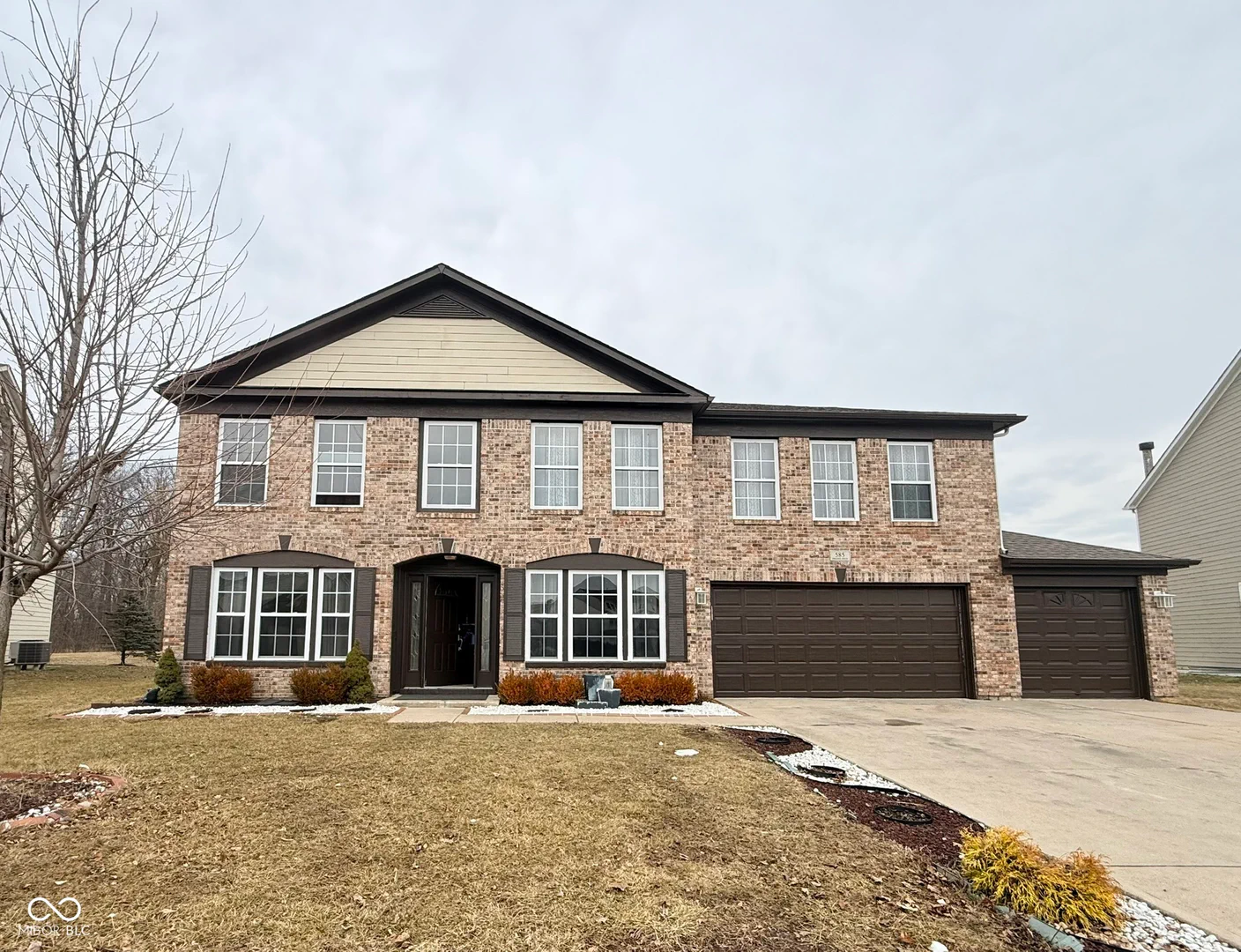 585 Fireside Drive, Greenwood