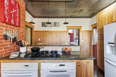 5311 Michigan Road, Waldron - 14