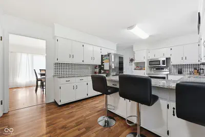 12440 State Road 32, Yorktown - 15