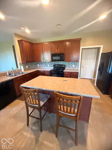 1131 Ascalon Court, Indianapolis - 35