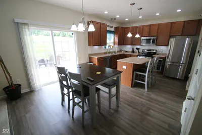 12536 Schoolhouse Road, Fishers - 13