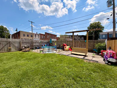 120 Washington Street, Ladoga - 58
