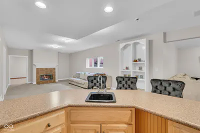 14020 Brookstone Drive, Carmel - 76