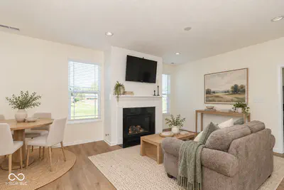 1454 Lexington Trail, Greenfield - 10