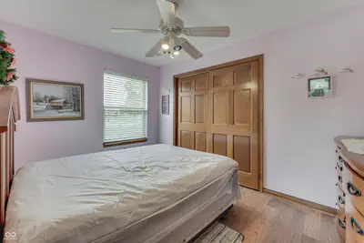 2063 Pelican, Franklin - 24