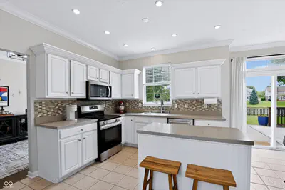1049 Statesman Drive, Brownsburg - 19