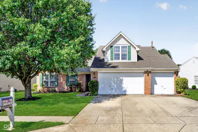 804 Weeping Way Lane, Avon - 2