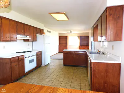 2017 Nightingale Drive, Greensburg - 6