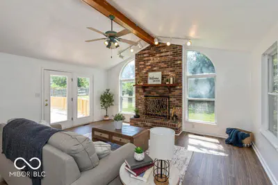5329 W Smith Valley Road, Greenwood - 18