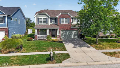 1334 Old Heritage Place, Greenwood