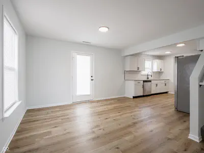 11241 Longbranch Street, Monrovia - 6