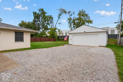 10194 Edgewood Road, Brownsburg - 23