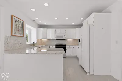 11709 Whisper Bay Court, Carmel - 26