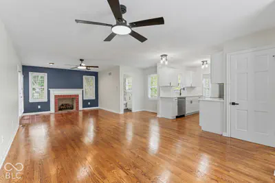 5924 Allisonville, Indianapolis - 18