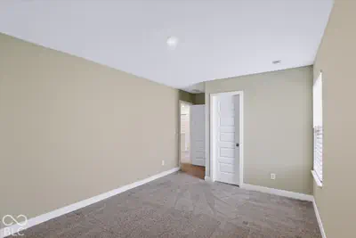 6638 Sugar Creek Lane, Whitestown - 47