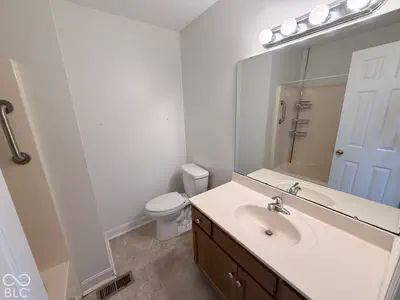 1147 Cottage Circle, Seymour - 15
