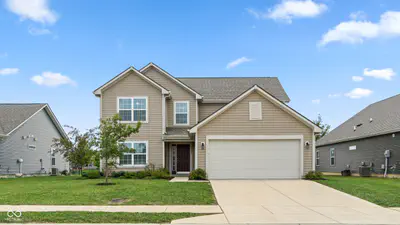 2389 Silver Spoon Drive, Greenfield