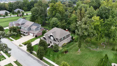 5736 Autumn Breeze Lane, Indianapolis - 49