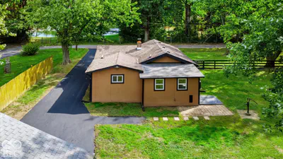 916 Huber Street, Indianapolis - 29